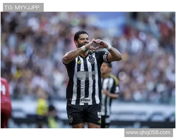 哪个足球明星在场上能如重炮般轰炸对手的球门引发热议 哪个足球明星在场上能如重炮般轰炸对手的球门引发热议