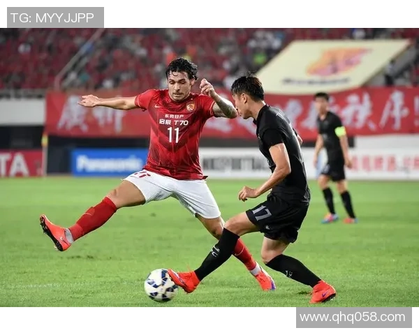 足球明星在赛场上的挑衅行为与职业素养的关系探讨与反思 足球明星在赛场上的挑衅行为与职业素养的关系探讨与反思